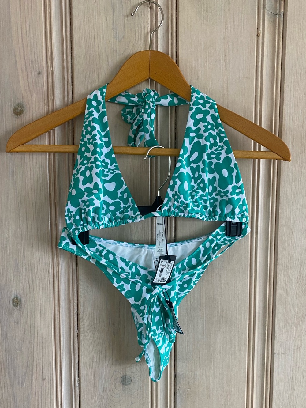 NWT Garage Green Floral Bikini Set – Triangle Top & Cheeky Bottoms
